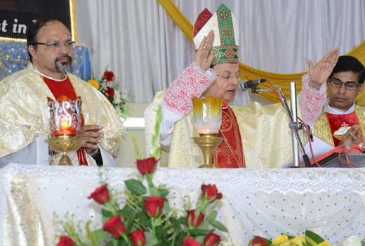 Ballari Bishop urges people to derive inspiration from life of  St. Pio 1